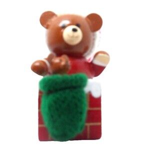 Dakin Kringles Woodpets Ornament Bear in Chimney w Mouse in Original Box 1986